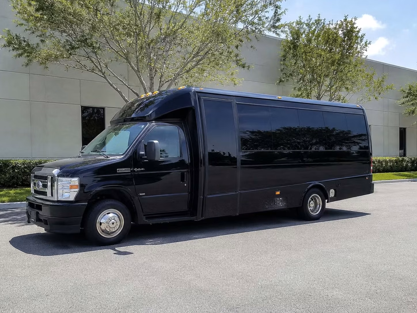 oakland prom homecoming transportation services